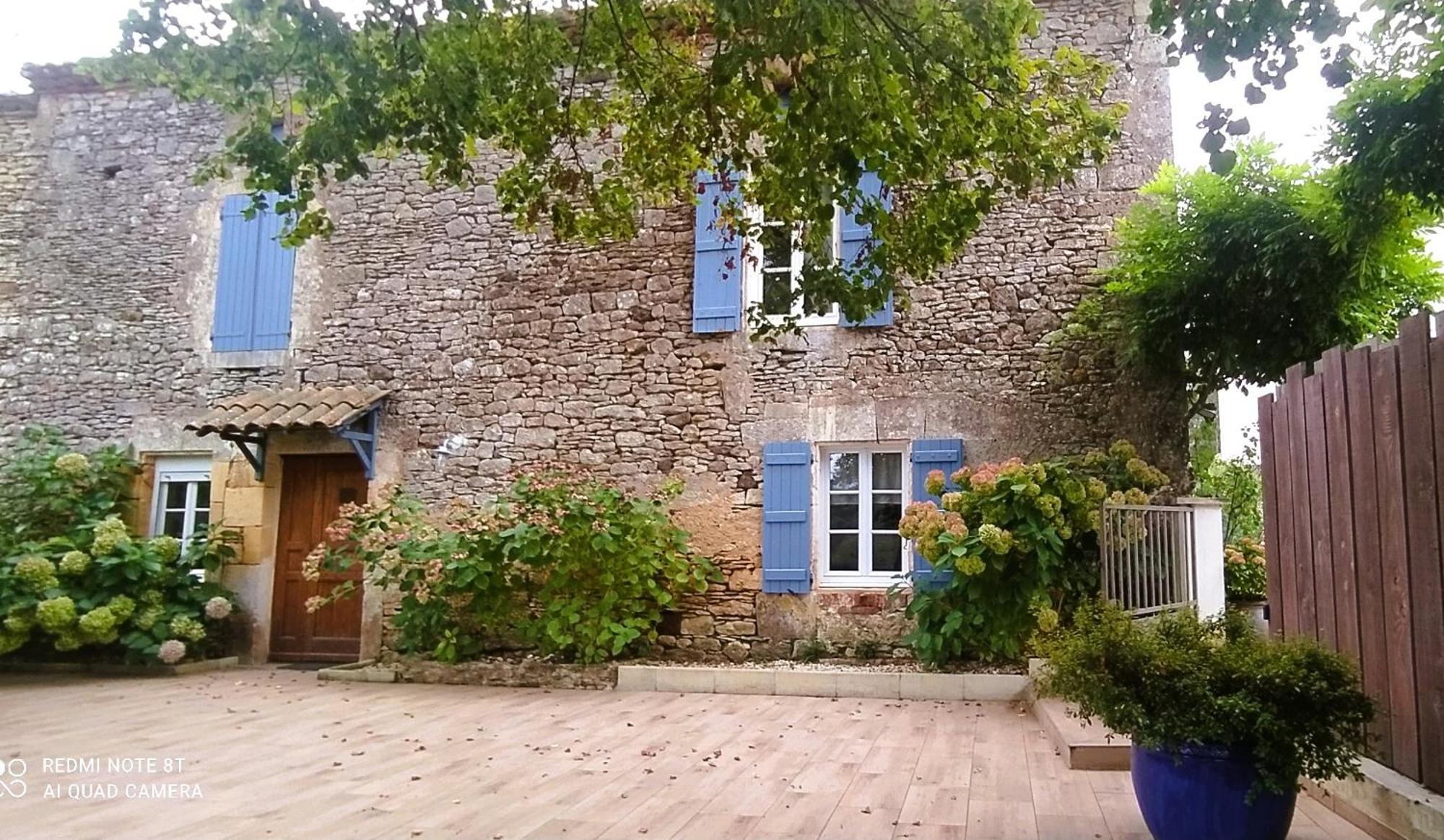 La Maison D'Irene Soturac Exterior photo
